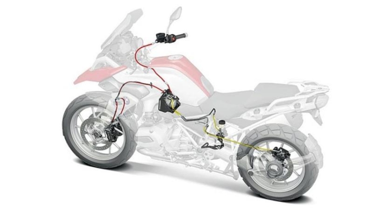 راهنمای جامع سیستم ترمز ضد قفل (ABS) در موتورسیکلت‌ها