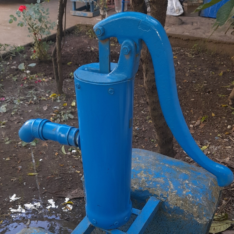 ساخت و مهندسی پمپ آب پیستونی (پمپ دستی آب) برای مواقع قطعی برق و بحران ها 