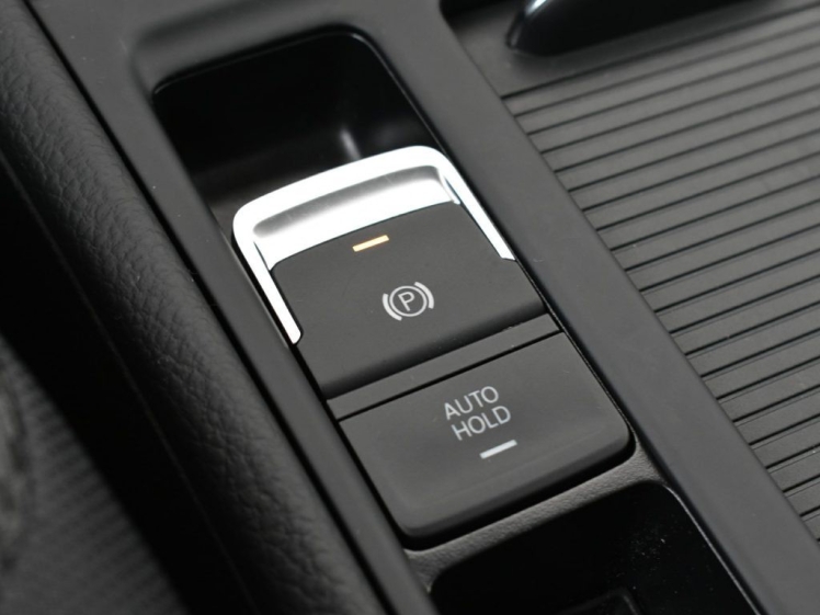 تعمیر و نگهداری سیستم‌های ترمز دستی برقی (EPB)