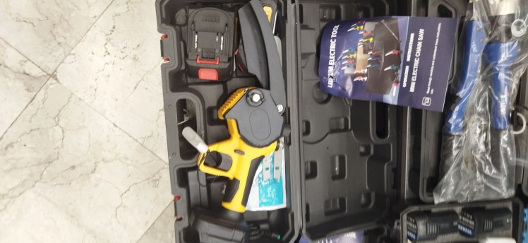 آشنایی با انواع قیچی هرس